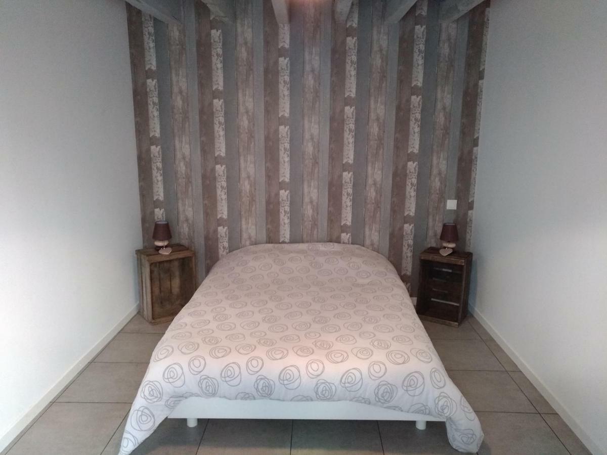 Au Pecheu Villa Онзан Екстериор снимка